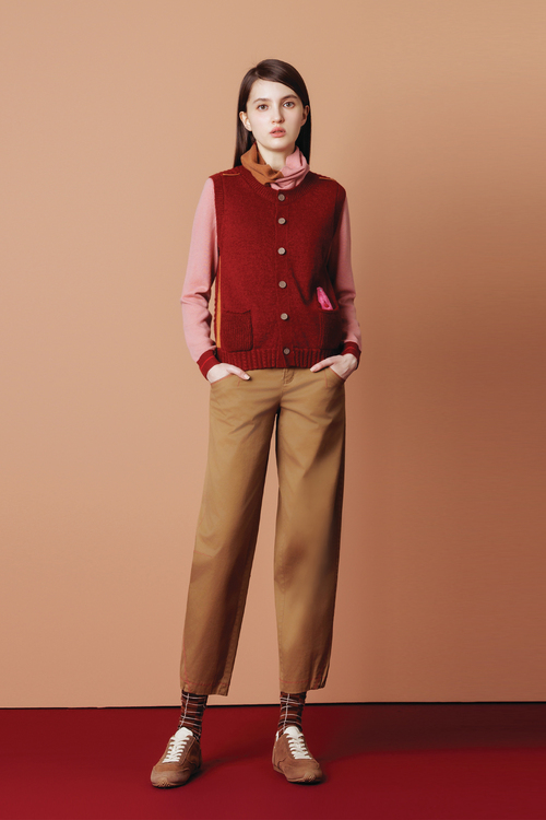 細絨毛海針織開襟背心